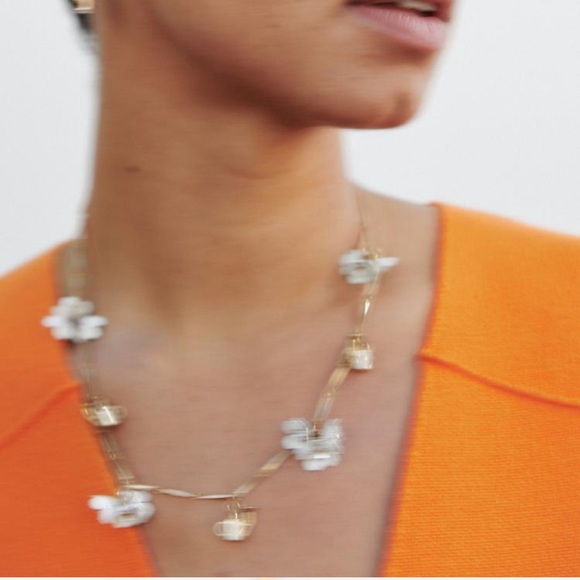 ZARA — Metal necklace with flower and watering can charms. - Picture 4 of 4